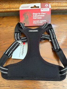 VOYAGER Dog Harness. Black Step-In Flex Adjustable. Medium